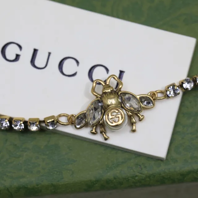 Gucci Bee Motif Crystal and Pearl Bracelet 8