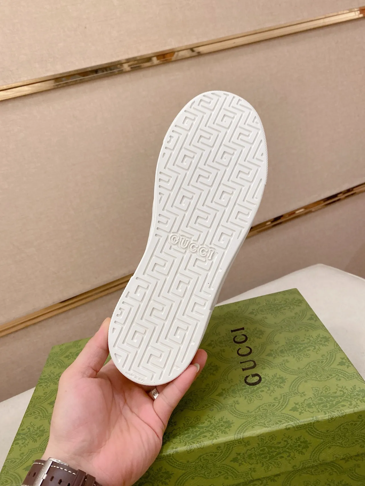 Gucci Beige Black GG Monogram Canvas Leather Overlays Lifestyle Sneakers 2