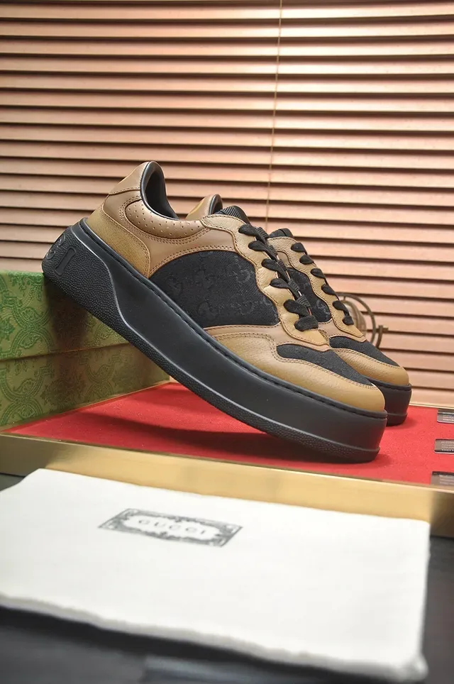 Gucci Beige Noir Semelle Plateforme GG Monogram Canvas Lifestyle Sneakers 3