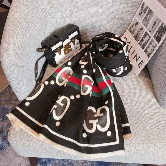 Écharpe Gucci noir et beige avec détail de monogramme GG Interlocking, rayures web et cachemire 4