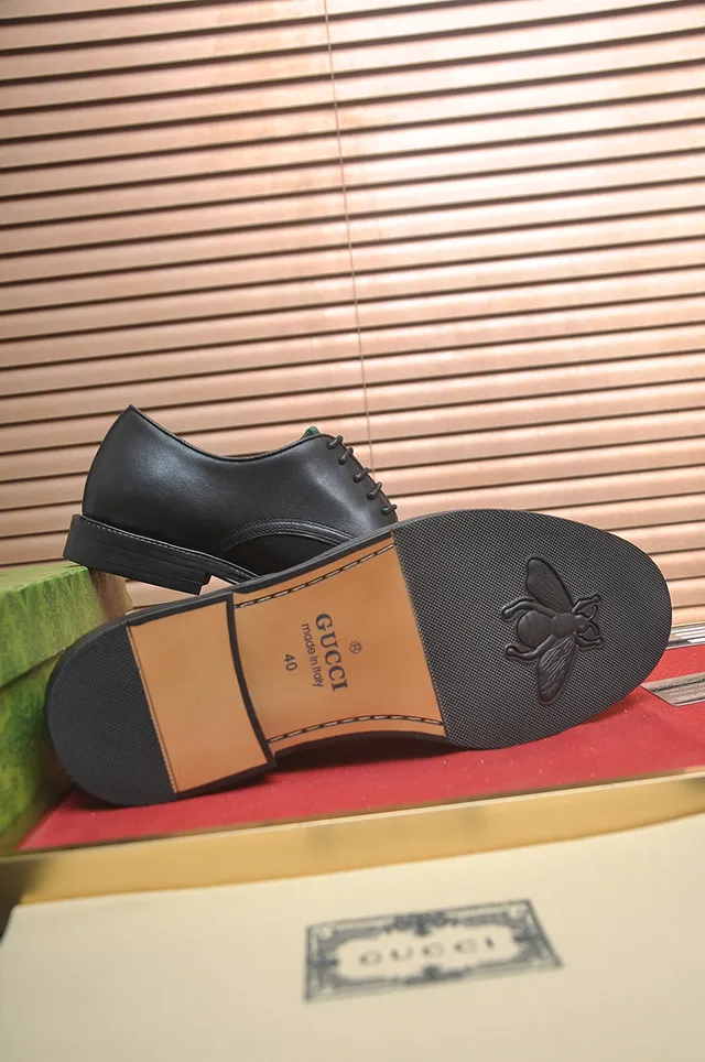Gucci Chaussures Oxford à Cap-Toe Noir 3