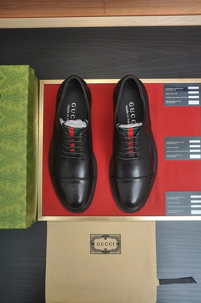 Gucci Chaussures Oxford à Cap-Toe Noir 5