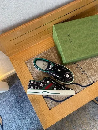 Gucci Black Multicolor Printed Floral-Letter Upper Web Stripe Detail Lifestyle Sneakers 1