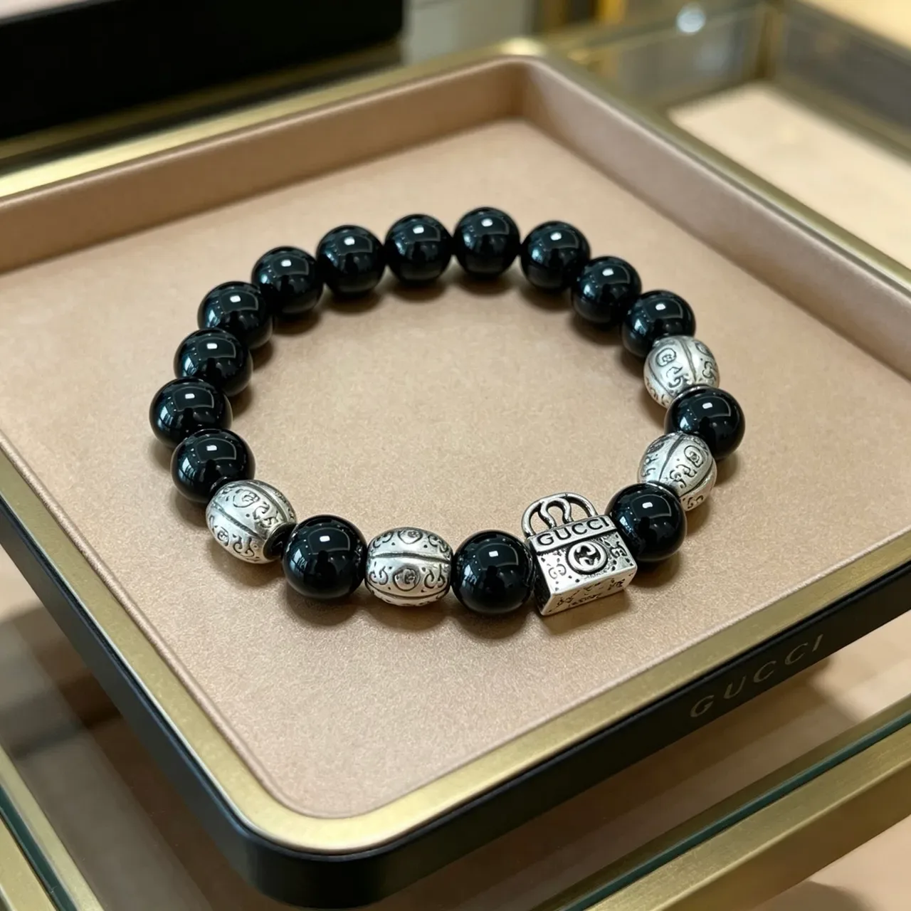 Gucci Black Silver Beaded Glossy Agate-Like Bracelet 4