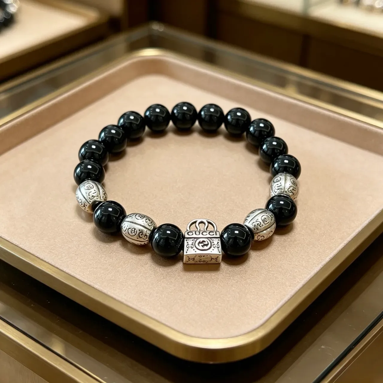 Gucci Black Silver Beaded Glossy Agate-Like Bracelet 9