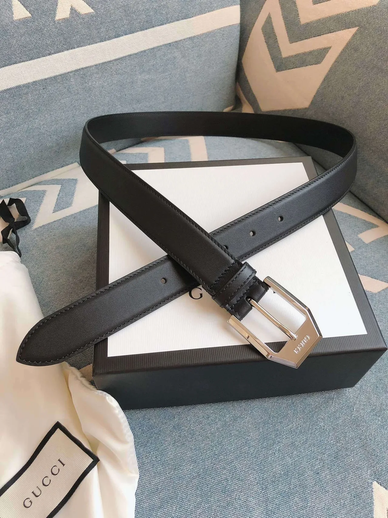 Gucci Black Silver Hexagonal Buckle Smooth Strap Leather Belt 4