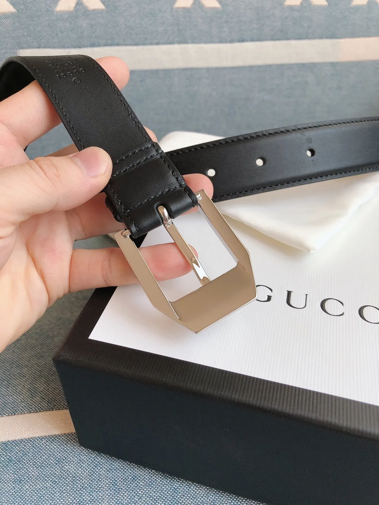 Gucci Black Silver Hexagonal Buckle Smooth Strap Leather Belt 5
