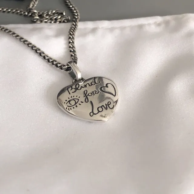 Gucci Pendentif Coeur Cécité pour l'Amour 3