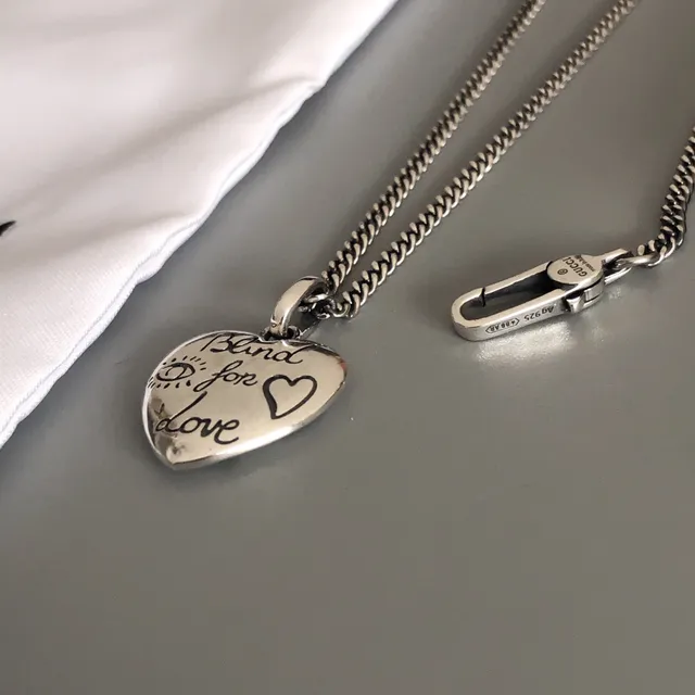 Gucci Pendentif Coeur Cécité pour l'Amour 5