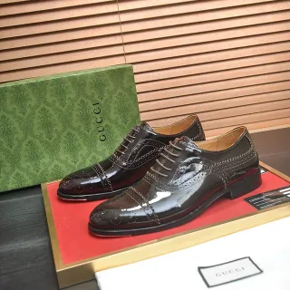 Gucci Brown Black Cap-Toe Patent Leather Brogue