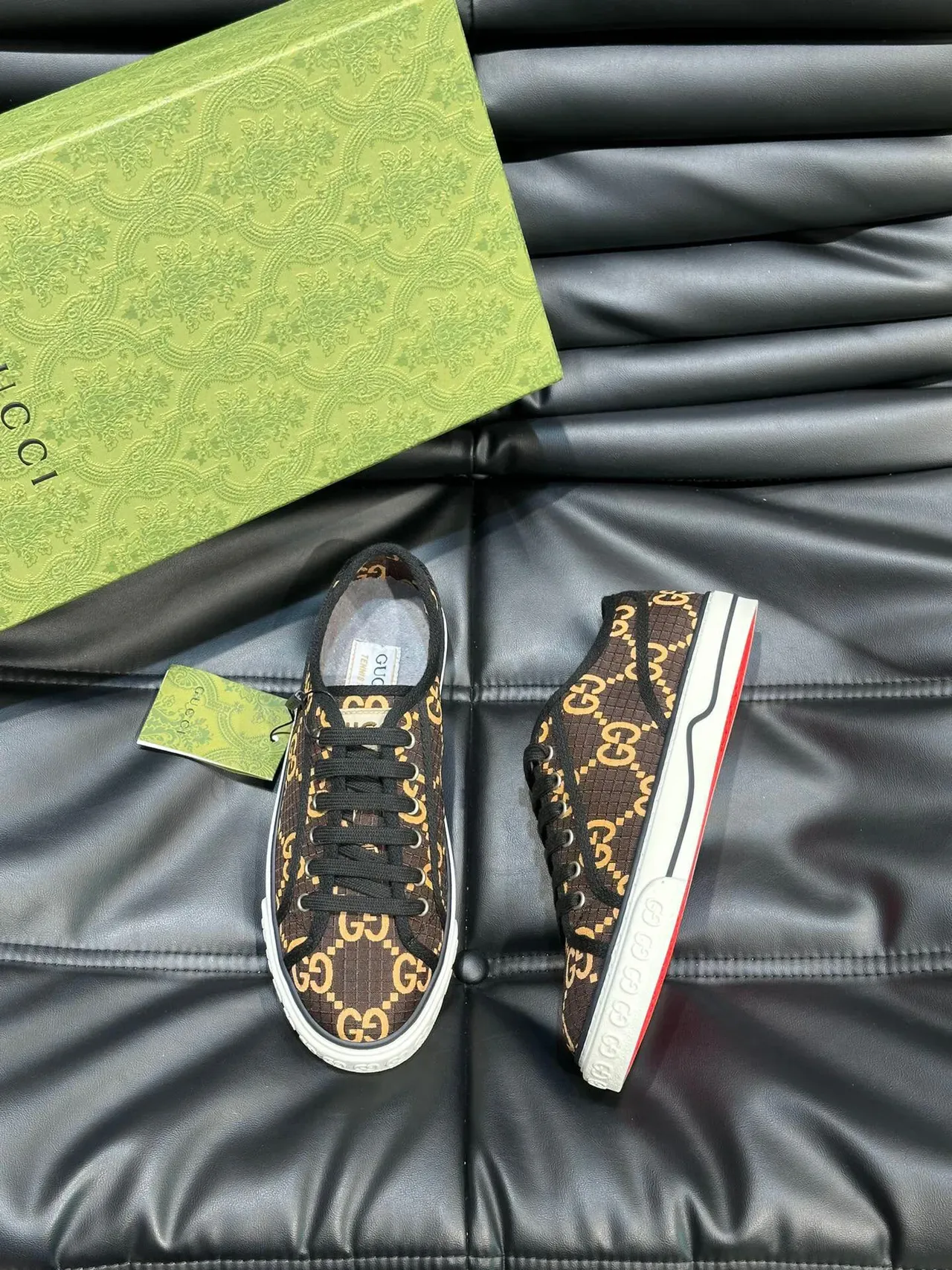 Gucci Marrom Dourado GG Monogram Canvas Low-Top Silhouette Lifestyle Sneakers 3