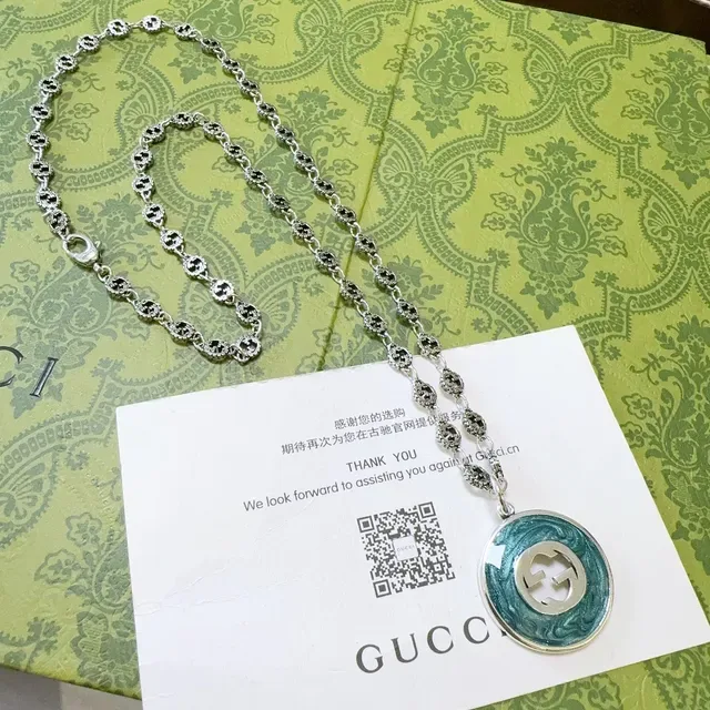 Gucci Circular Enamel Interlocking G Pendant Necklace 7