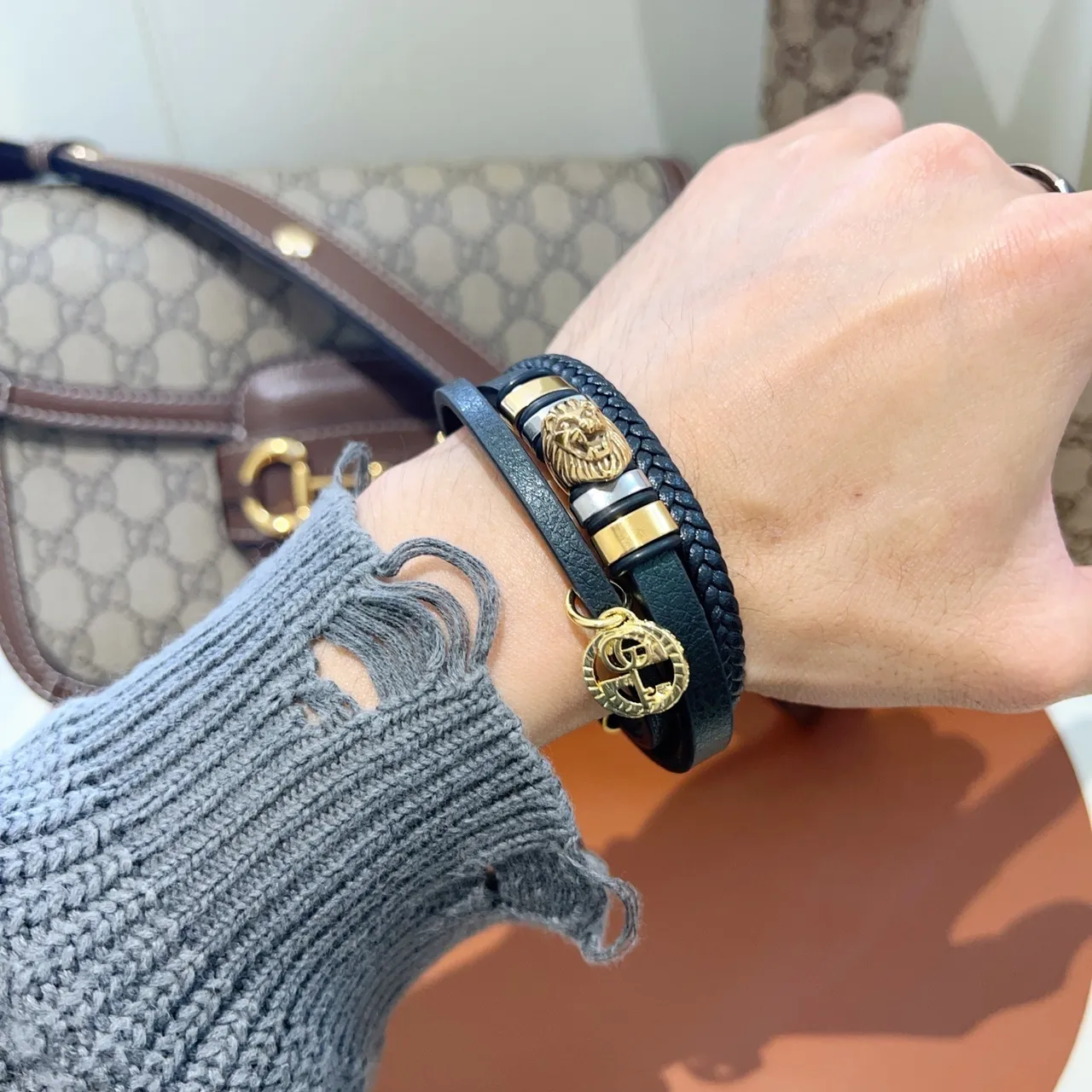 Gucci Dionysus-inspired Black Gold Double-Wrap Leather Lion Head Charm Bracelet 2