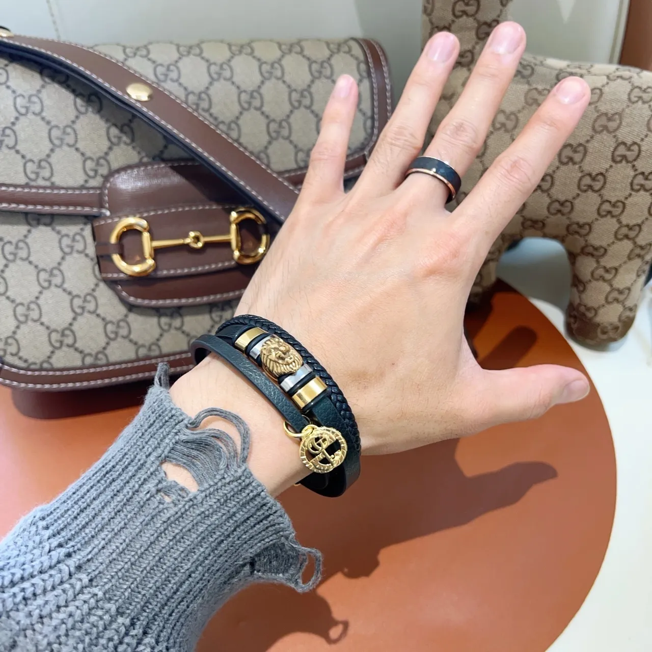 Gucci Dionysus-inspired Black Gold Double-Wrap Leather Lion Head Charm Bracelet 8