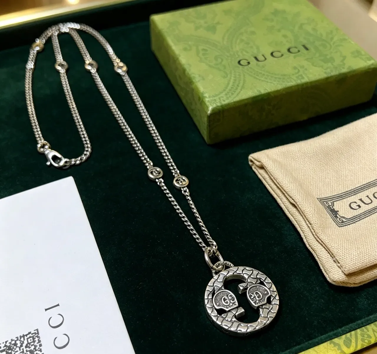 Gucci Dionysus-Inspired Interlocking G Snake Pendant Necklace 7