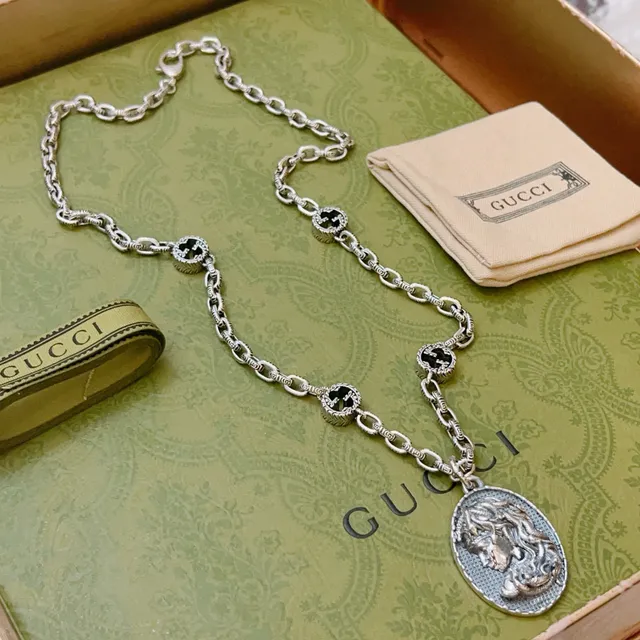 Gucci Dionysus Silver Blue Chain Interlocking G Links Necklace 3