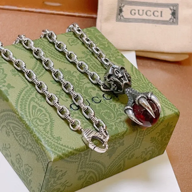Gucci Dionysus Silver Red Skull Pendant Claw-Set Cabochon Necklace 4