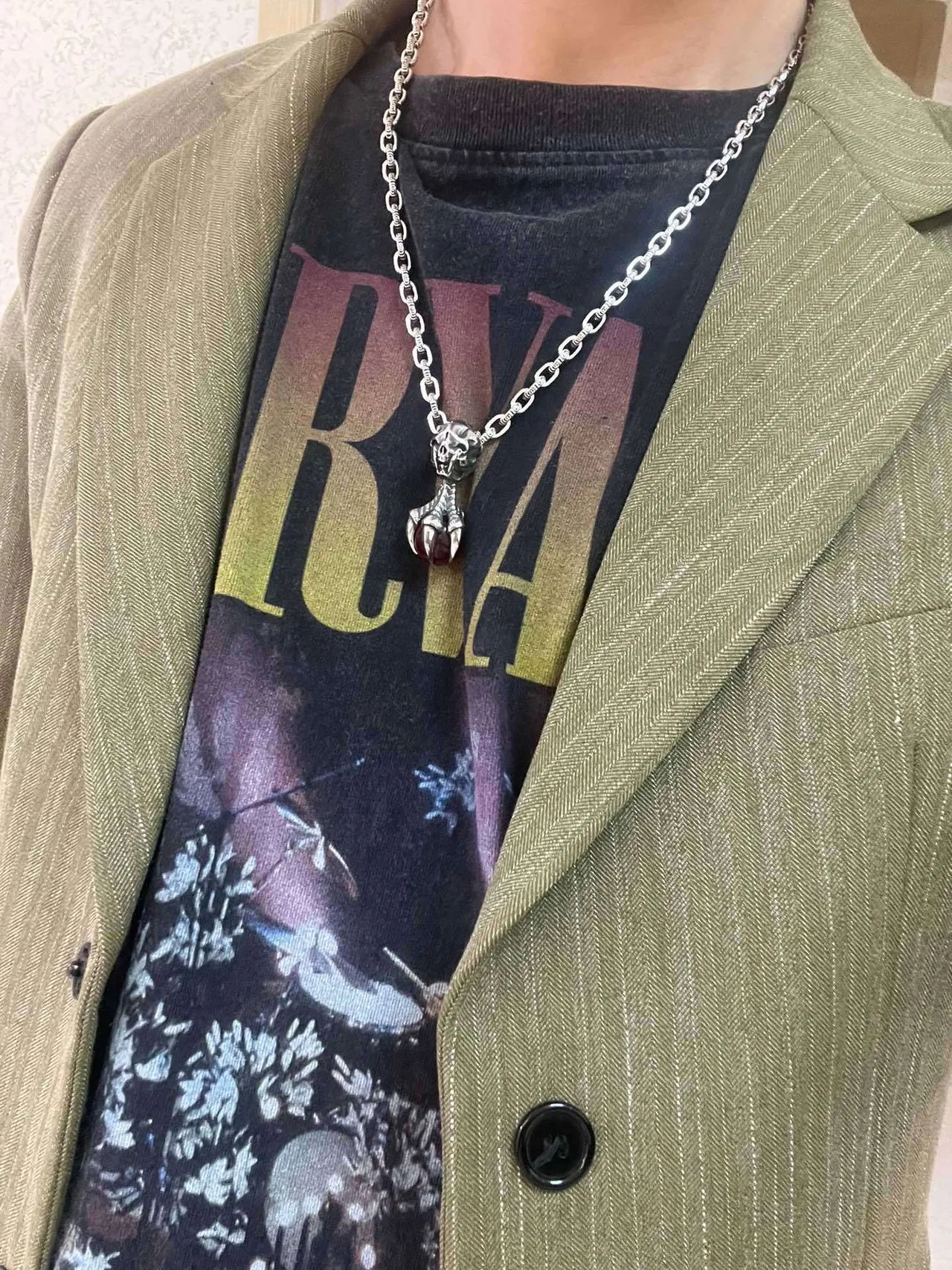 Gucci Dionysus Silver Red Skull Pendant Claw-Set Cabochon Necklace 5
