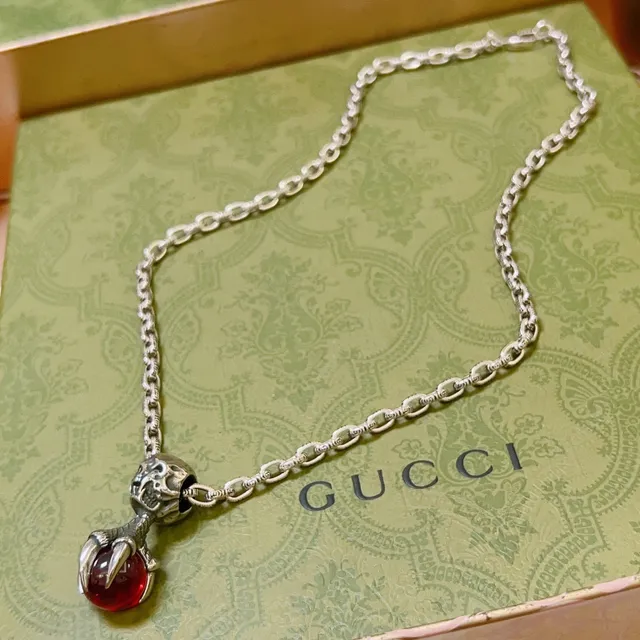 Gucci Dionysus Silver Red Skull Pendant Claw-Set Cabochon Necklace 6