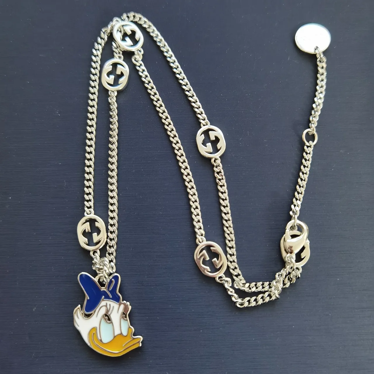 Gucci Donald Duck Enamel Charm Silver Blue Interlocking G Links Necklace 2