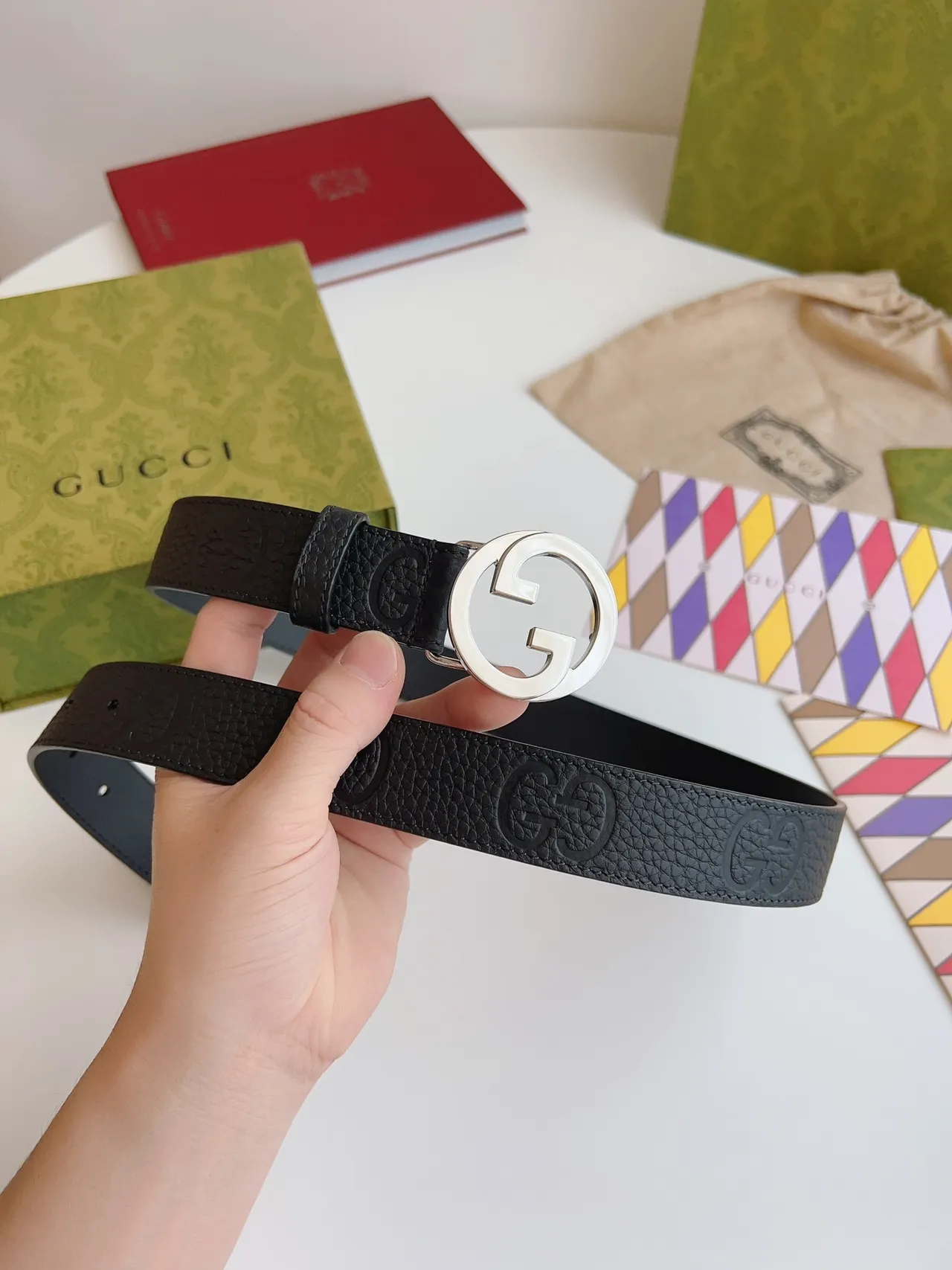 Gucci Double G Belt Black Silver Interlocking Buckle GG-Embossed Textured Leather Belt 5