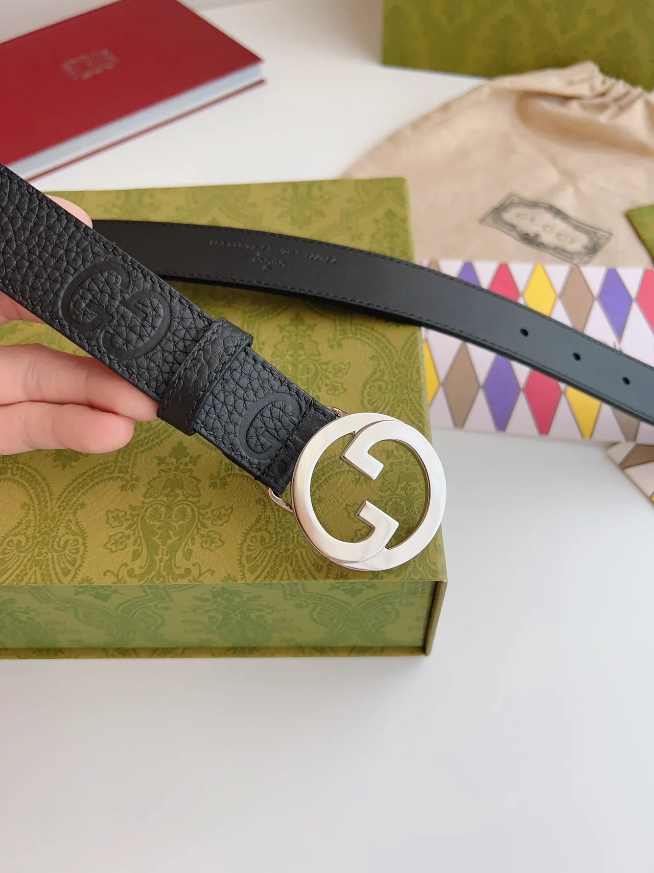 Gucci Double G Belt Black Silver Interlocking Buckle GG-Embossed Textured Leather Belt 7