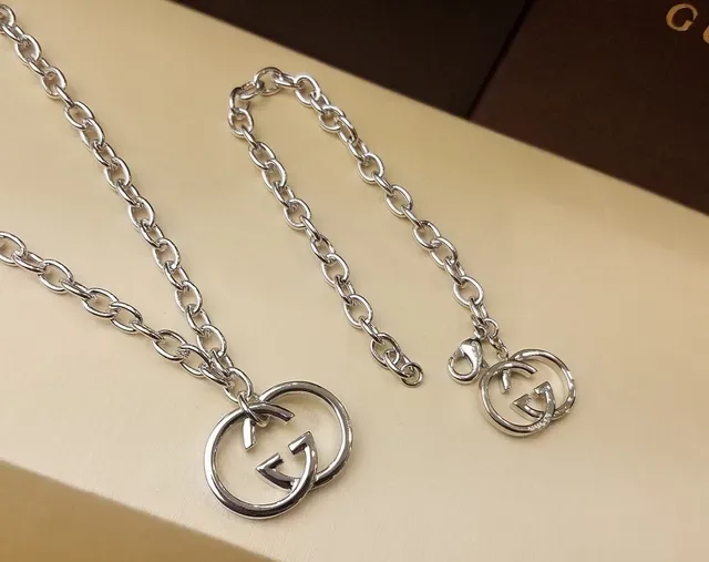 Gucci Double G Interlocking Logo Silver Chain Necklace 3