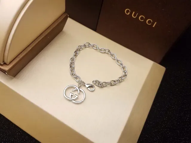 Gucci Double G Interlocking Logo Silver Chain Necklace 5