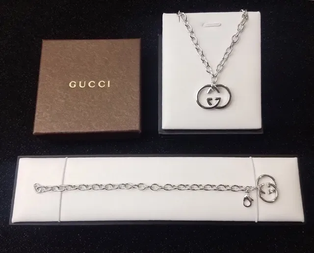 Gucci Double G Interlocking Logo Silver Chain Necklace 9