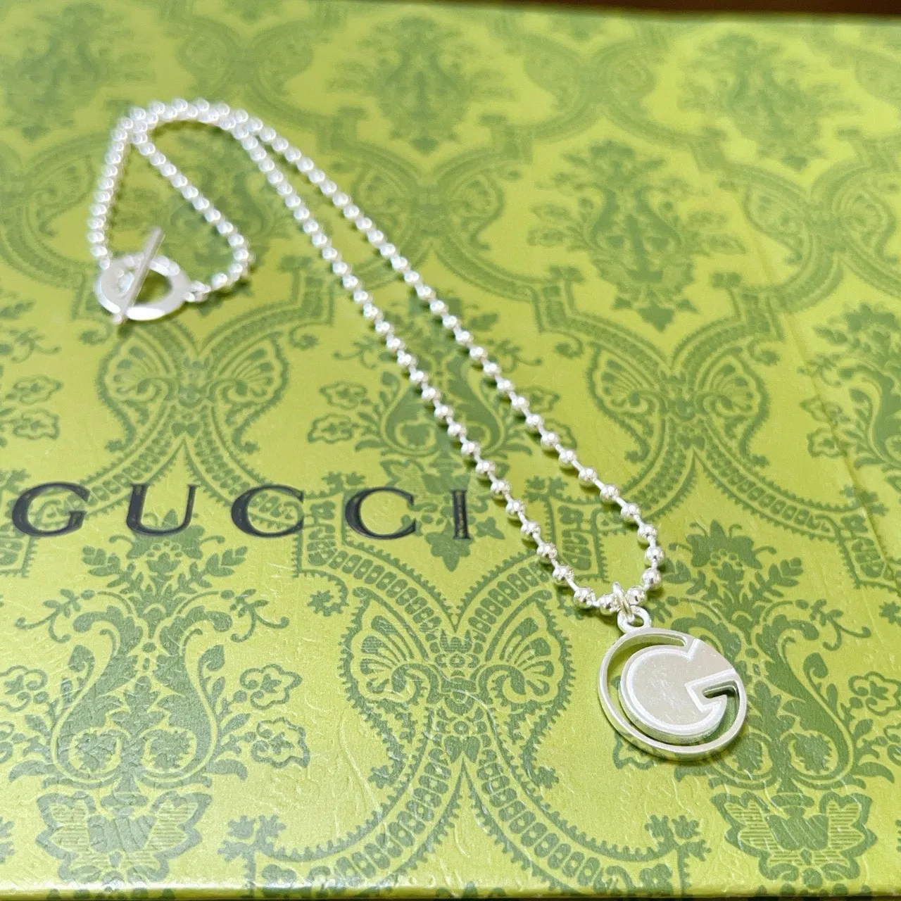 Gucci Double G Silver Ball-Chain Toggle Clasp Necklace 4