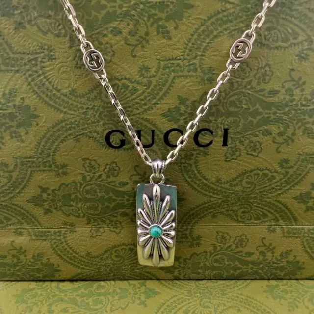 Gucci Floral Sunburst Turquoise Pendant Necklace 5