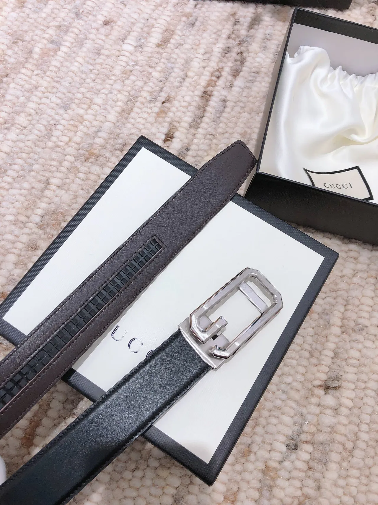 Gucci G-Buckle Black Leather Belt 8