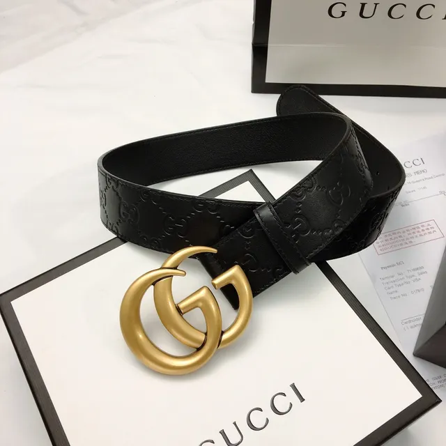 Ceinture en cuir Gucci GG Marmont noire dorée monogramme embossé oversized boucle G entrelacée 9