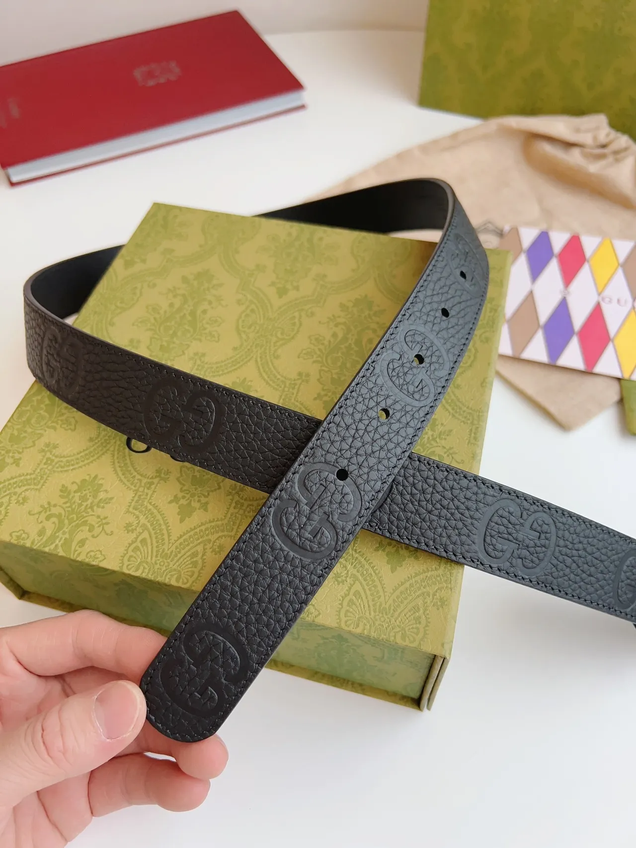 Gucci GG Marmont Black Gold Interlocking G Buckle Embossed Leather Belt 2