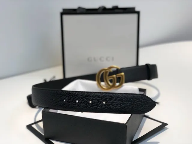 Gucci GG Marmont Noir Or Interlocking G boucle cuir texturé ceinture 4