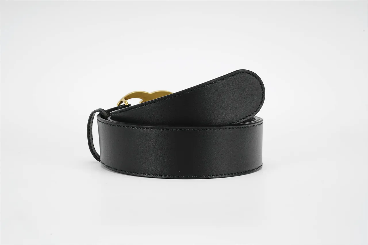 Gucci GG Marmont Black Gold Smooth Oversized Interlocking G Buckle Leather Belt 14