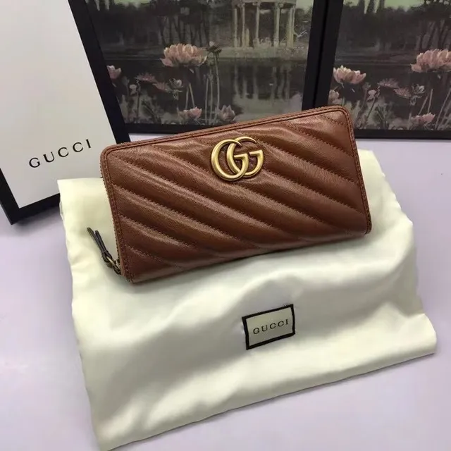 Gucci GG Marmont Portefeuille Long en Cuir Matelassé Marron 2