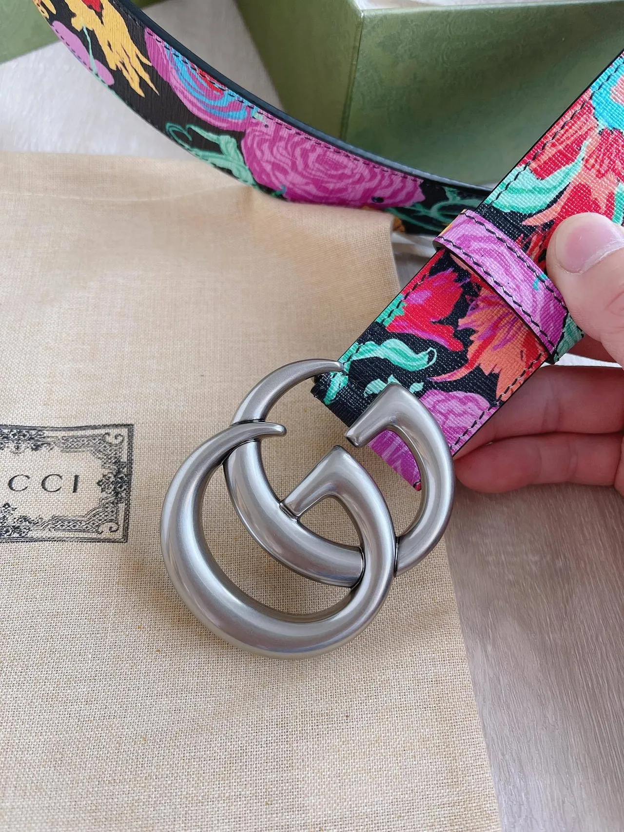 Gucci GG Marmont ফ্লোরাল-প্রিন্ট কালো চামড়ার বেল্ট 3