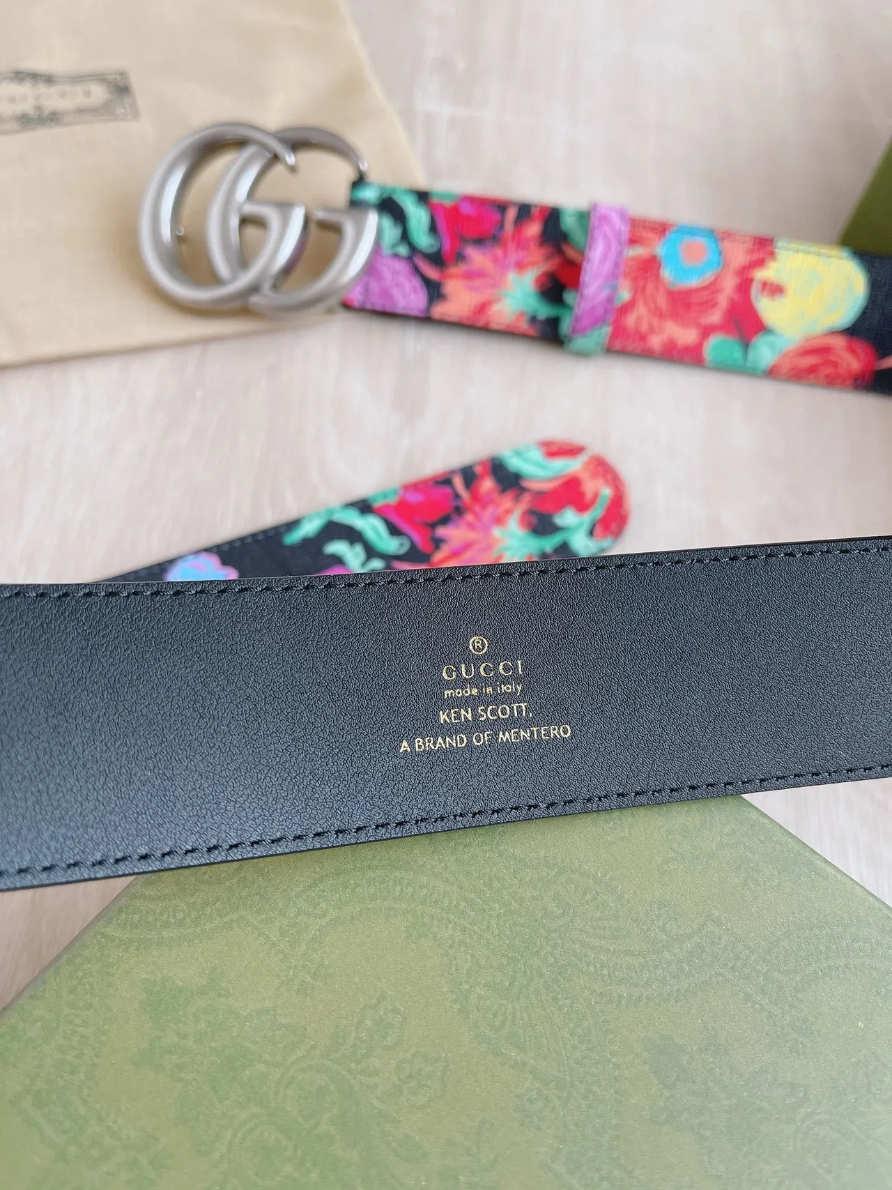 Gucci GG Marmont ফ্লোরাল-প্রিন্ট কালো চামড়ার বেল্ট 5