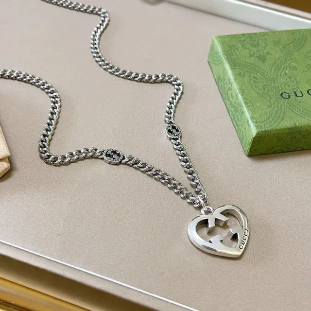 Gucci GG Marmont Heart Pendant Silver Chain Necklace 7