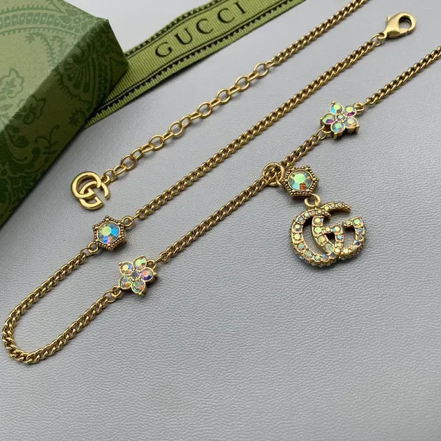 Gucci GG Marmont-inspired Gold Multicolor Curb Chain Crystal-Encrusted Interlocking G Pendant Necklace 6