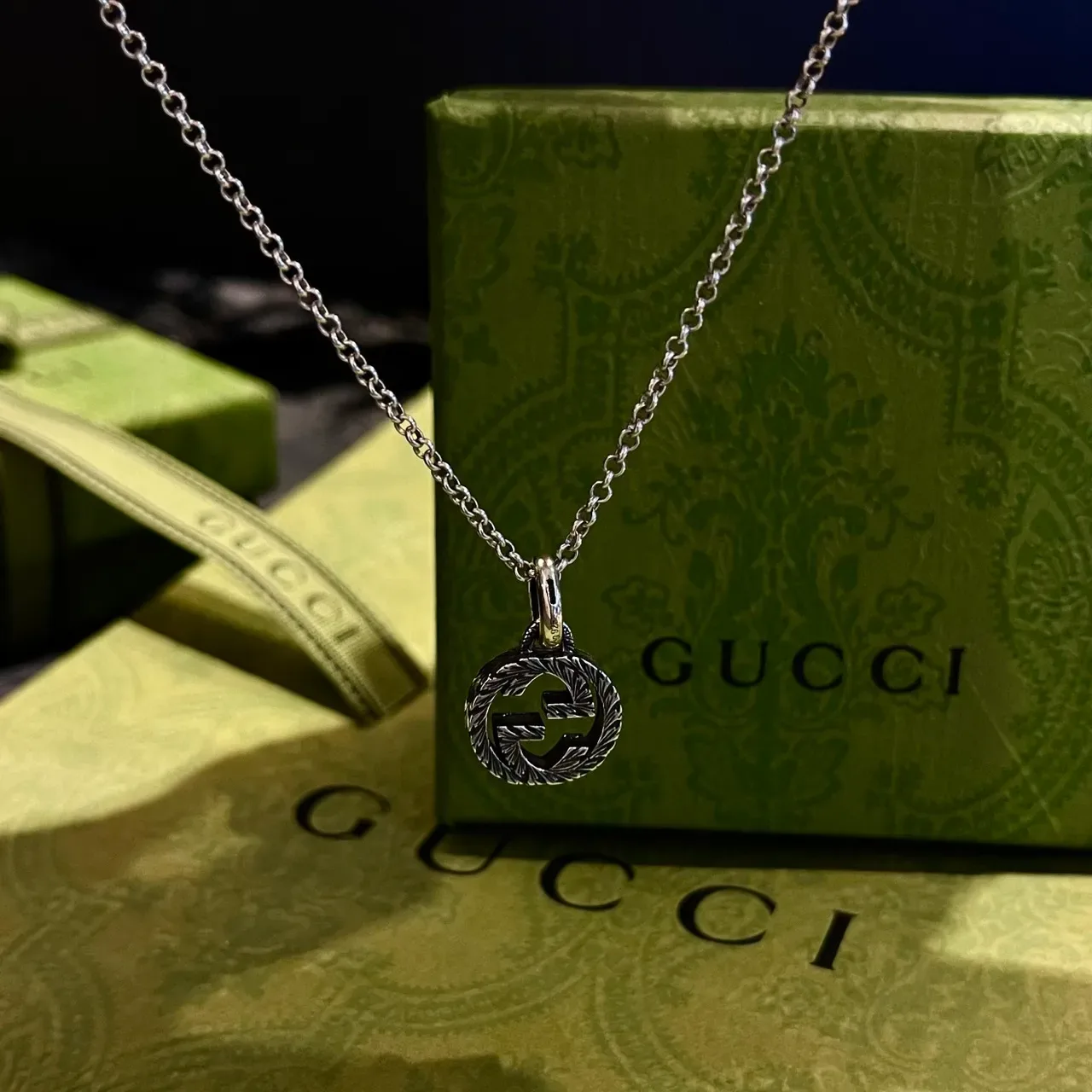 Gucci GG Marmont Interlocking G Rope-Edge Pendant Necklace 5