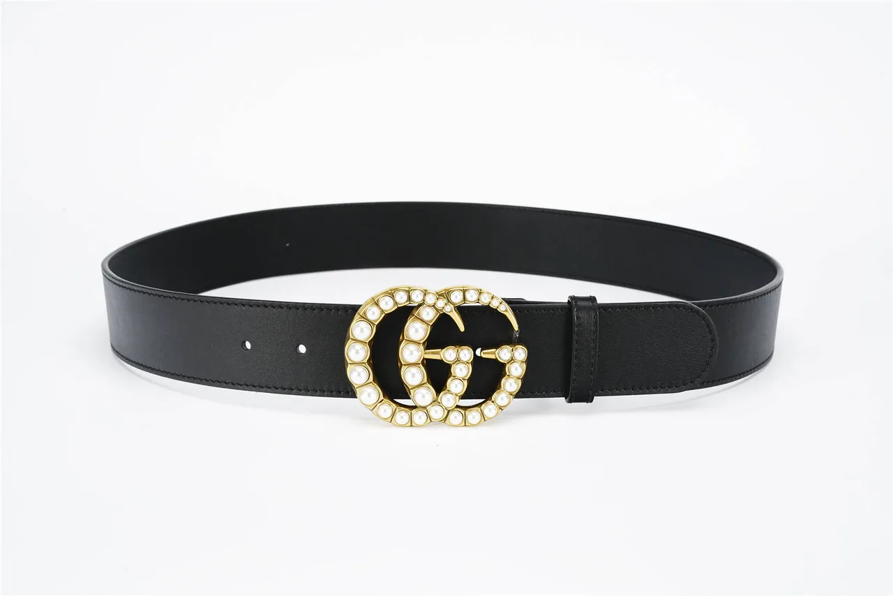 Gucci GG Marmont مرصع بلؤلؤ ذهبي Double G حزام جلد أسود 10