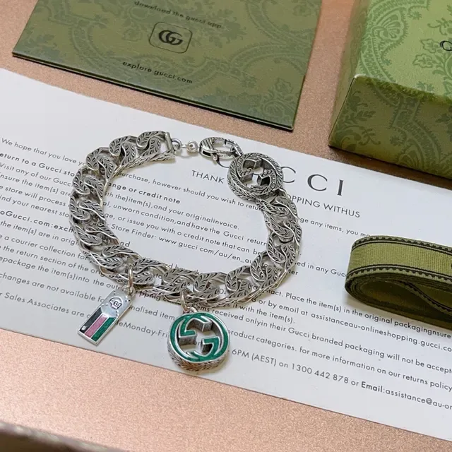 Gucci GG Marmont Silver Green Leaf-Engraved Curb Chain Interlocking Charms Bracelet 9