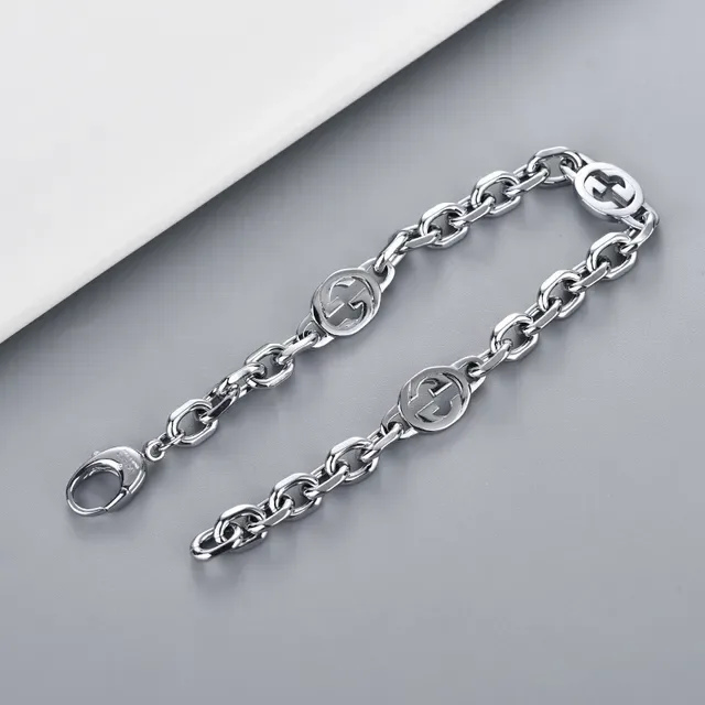Gucci GG Marmont Silver-Toned Double G Logo Chain Necklace 5