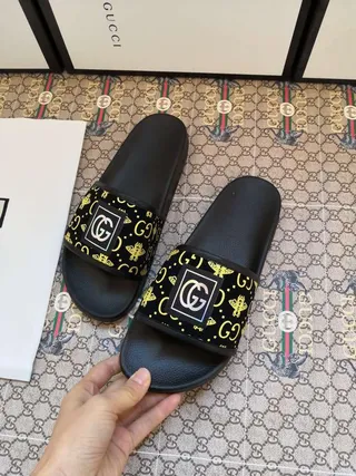 Gucci GG Monogram Bee Print Black Slippers 3