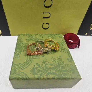 Gucci Gold Silver Interlocking Logo Design Metallic Finish Ring