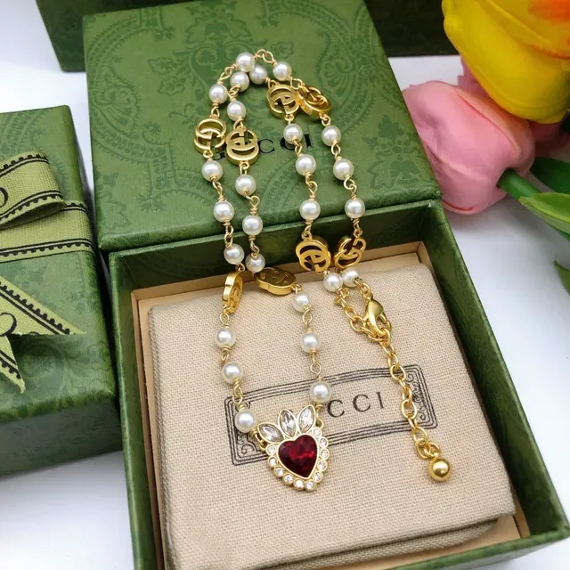 Gucci Heart Pendant Pearl-Beaded Gold-Tone Necklace 2