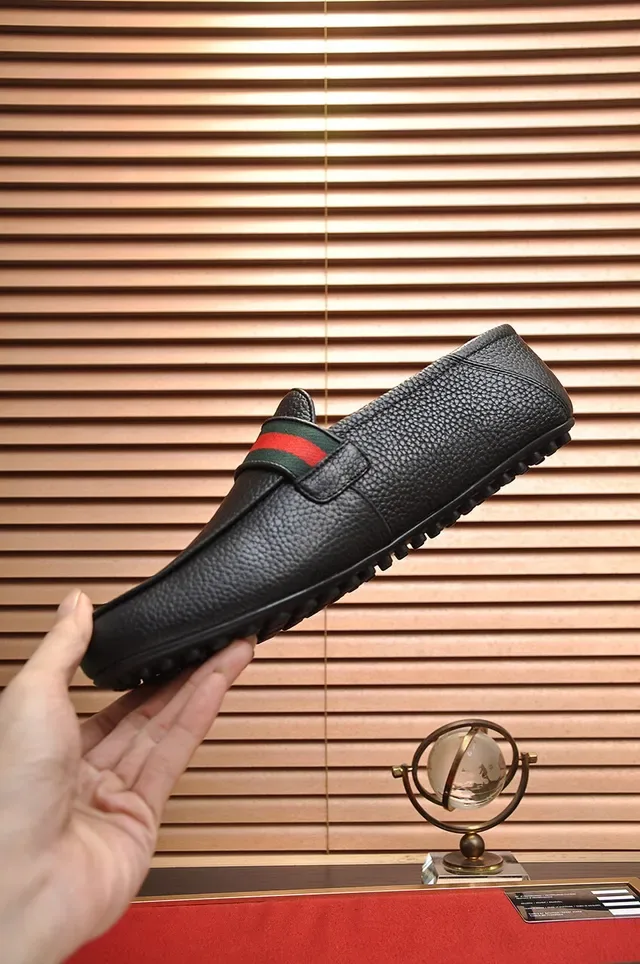 Gucci Horsebit 1955 Black Pebbled Leather Web Stripe Loafers 6