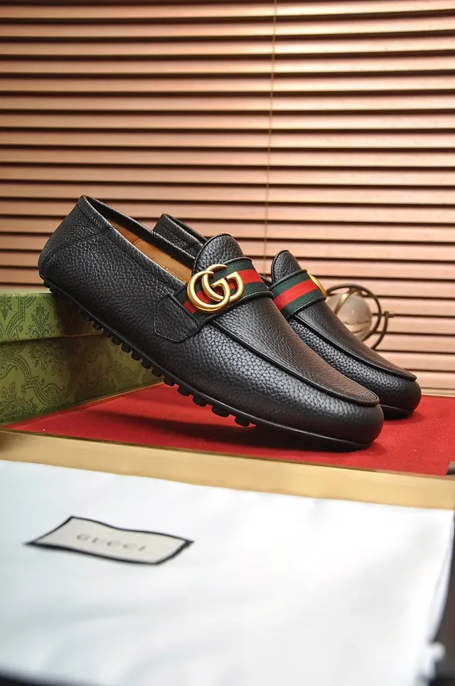 Gucci Horsebit 1955 Black Pebbled Leather Web Stripe Loafers 7